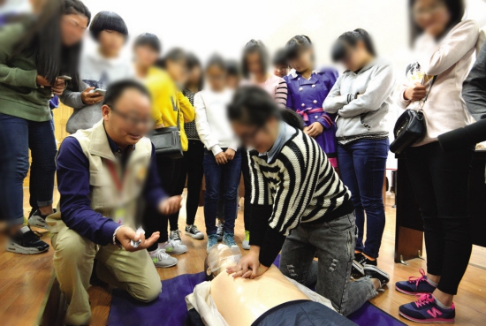 心肺復蘇模擬人